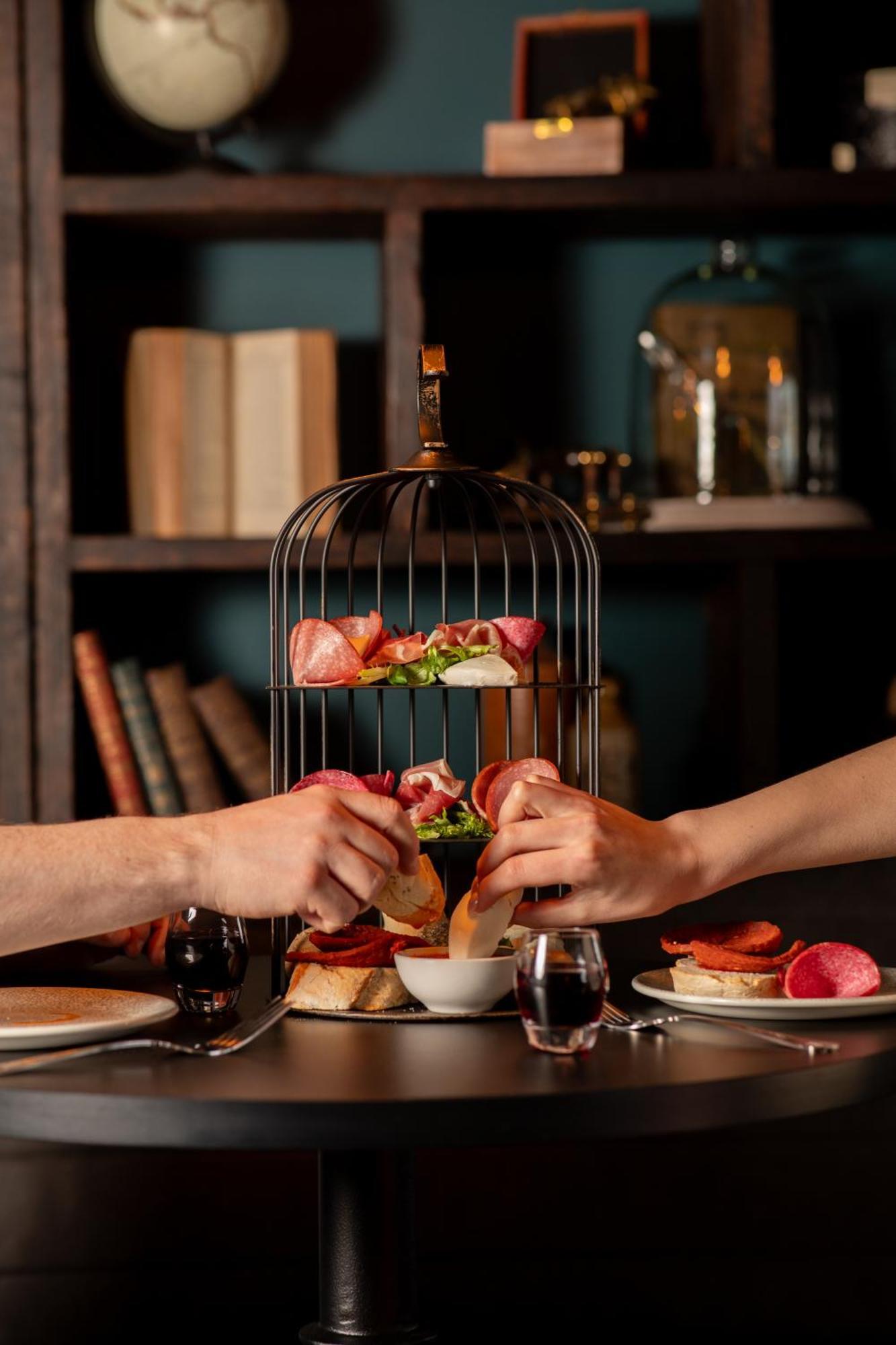 Hotel Moxy Edinburgh Fountainbridge Zewnętrze zdjęcie